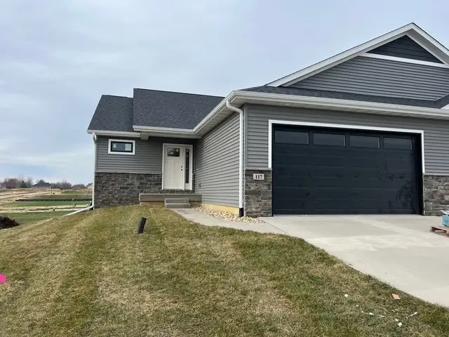 117 Kinsey Street, North Liberty, IA 52317 - Image #1