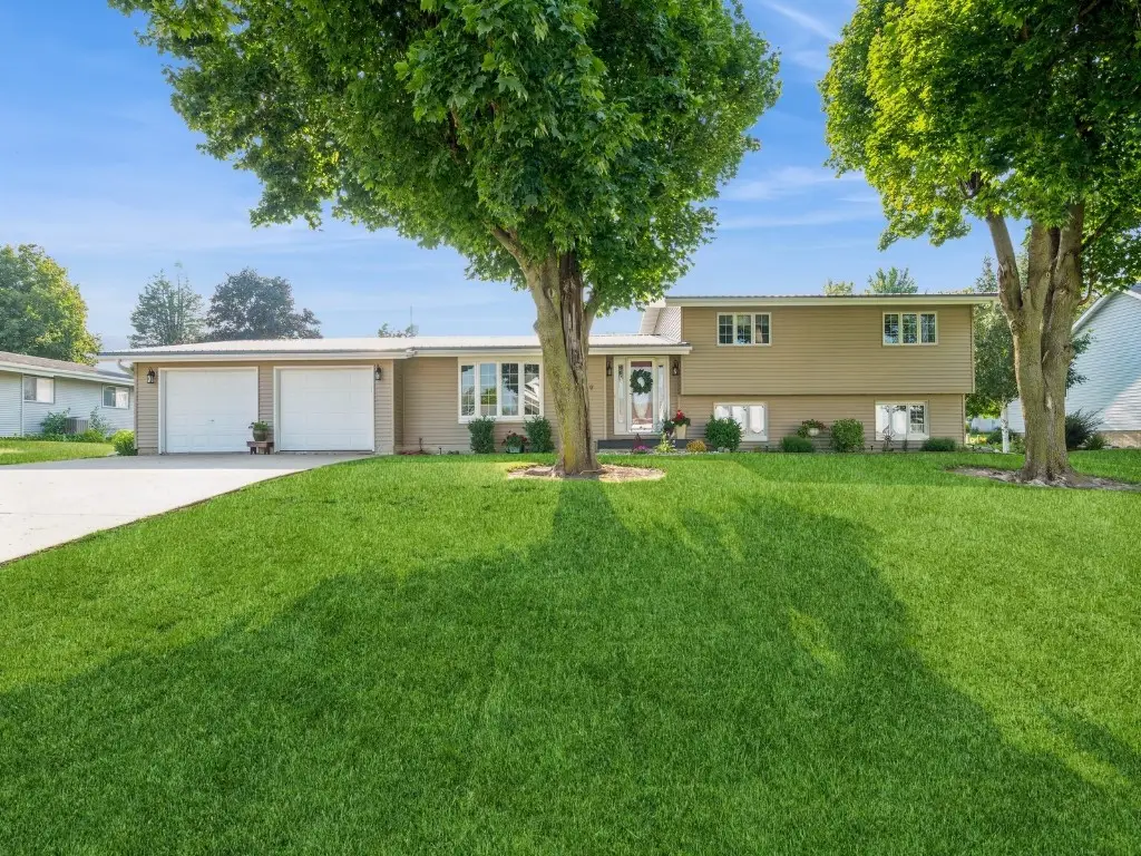 409 1st Avenue, Keystone, IA 52249 - Image #1