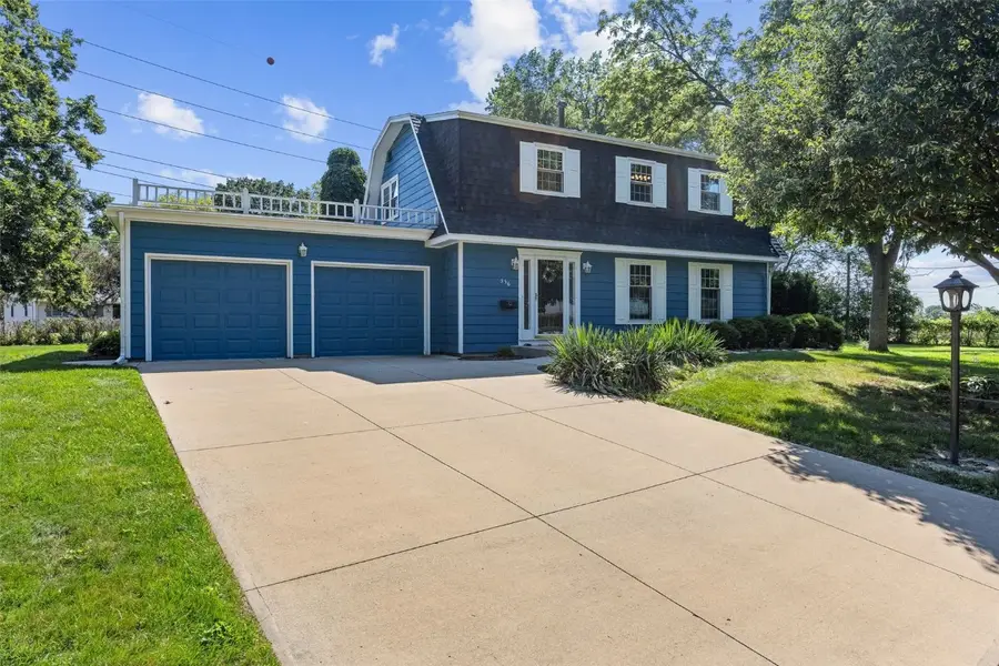 556 Mahaska Court, Iowa City, IA 52246 - Image #2