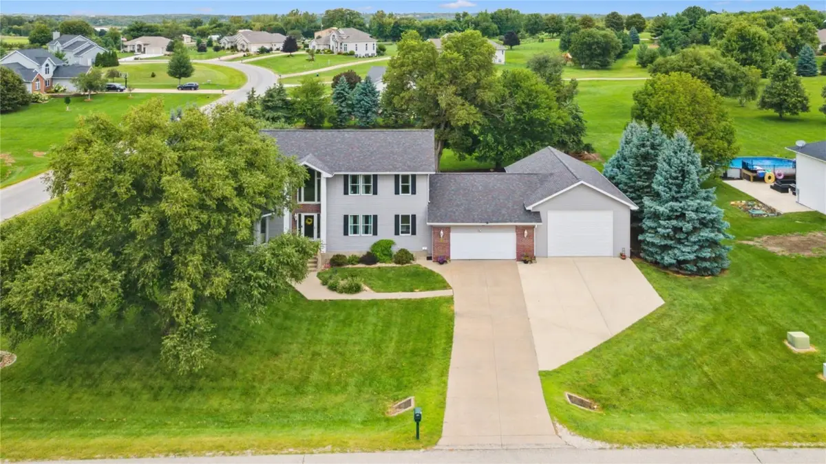 6300 Westwind Road, Cedar Rapids, IA 52411 - Image #1