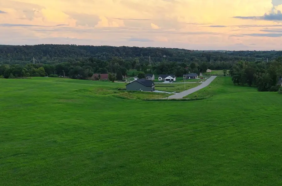 2226 Kestrel Drive Se, Cedar Rapids, IA 52403 - Image #3