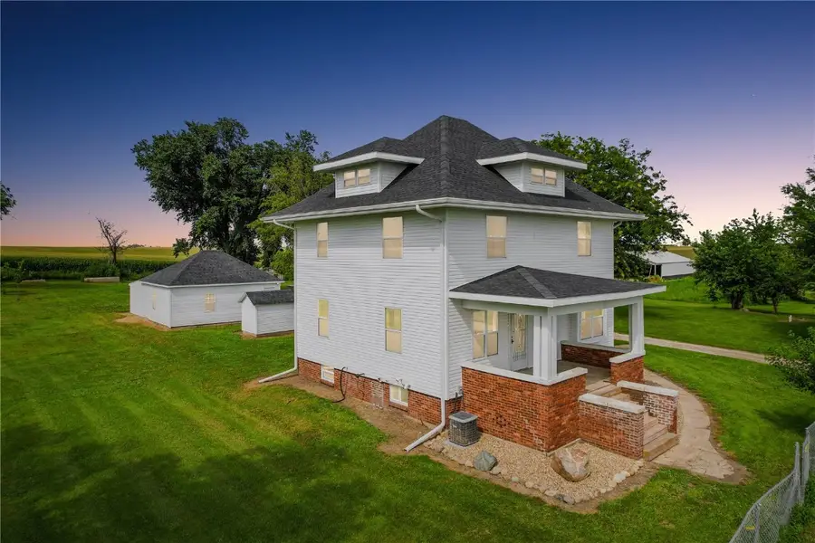 2253 73rd Street, Van Horne, IA 52346 - Image #2