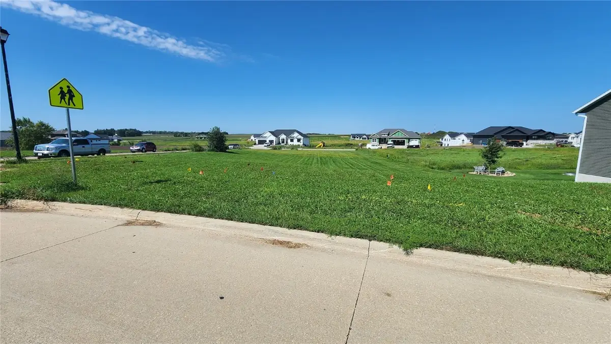 435 15th Ave Sw, Mount Vernon, IA 52314 - Image #1