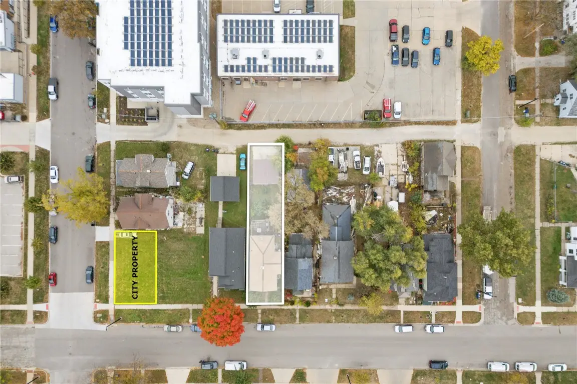 513 2nd Street Sw, Cedar Rapids, IA 52404 - Image #1