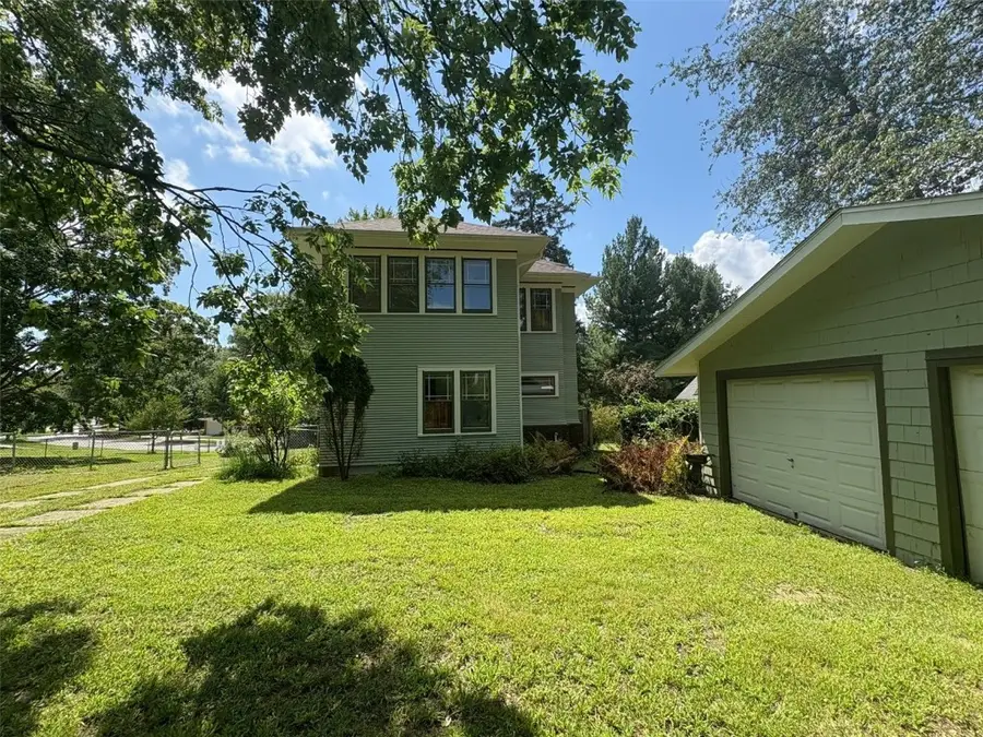 1818 Morningside Drive, Iowa City, IA 52245 - Image #2
