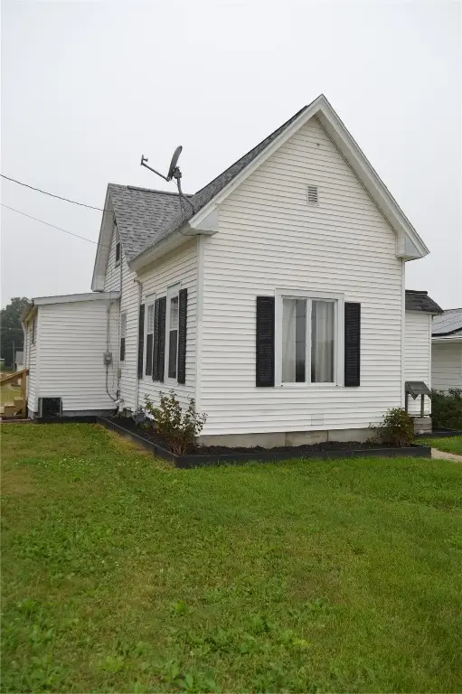 511 Lincoln Street, Gladbrook, IA 50635
