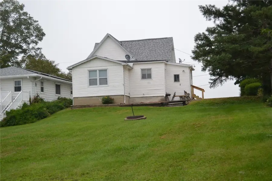 511 Lincoln Street, Gladbrook, IA 50635 - Image #2