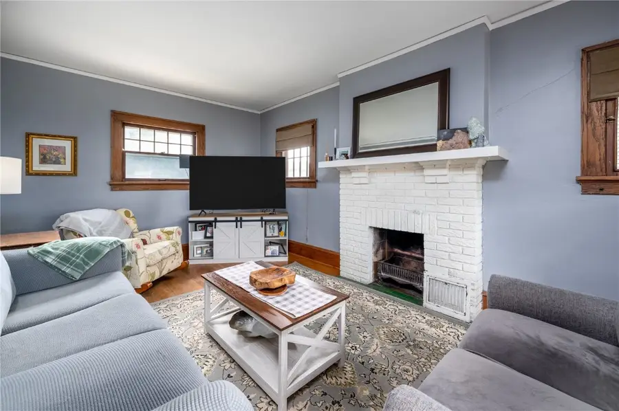 127 24th St Dr Se, Cedar Rapids, IA 52403 - Image #2