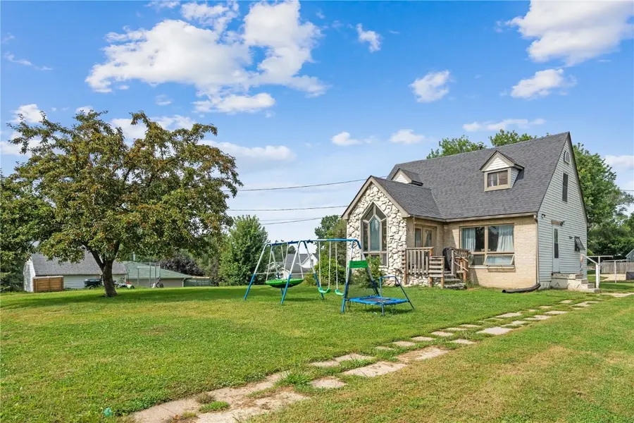 500 E Hickory Street, Anamosa, IA 52205 - Image #2