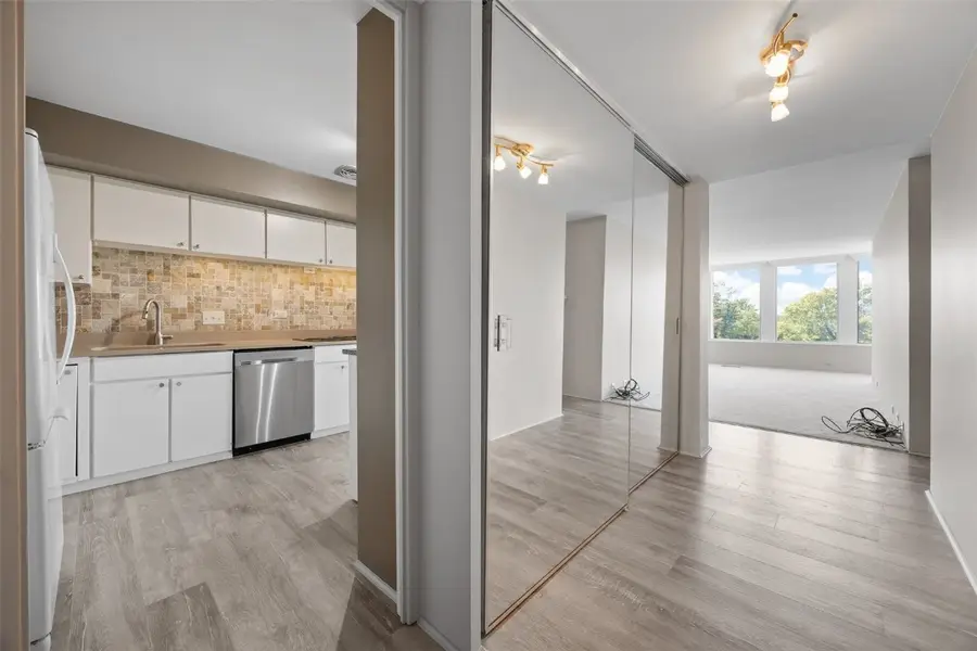 2222 1st Avenue Ne #504, Cedar Rapids, IA 52402 - Image #2