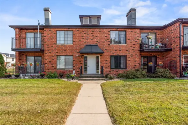 869 Kerry Lane Se #46, Cedar Rapids, IA 52403