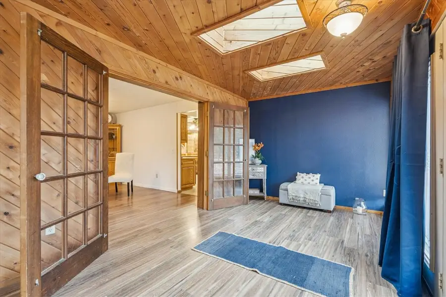 912 E 2nd St, Vinton, IA 52349 - Image #3