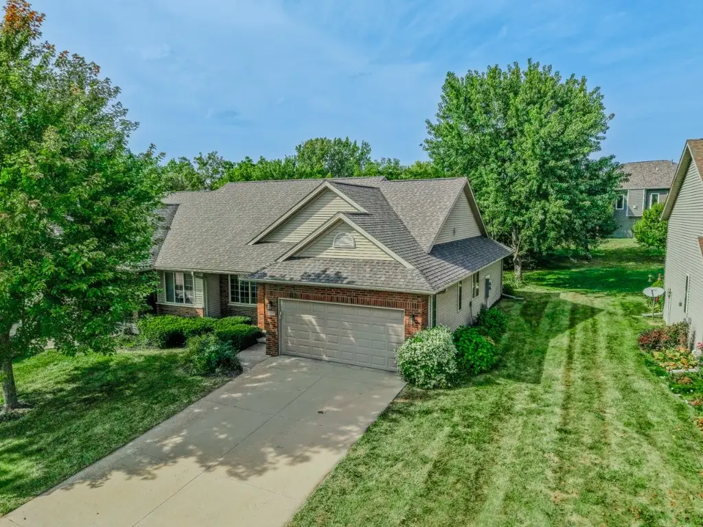 100 E Weston Drive, North Liberty, IA 52317 - Image #1