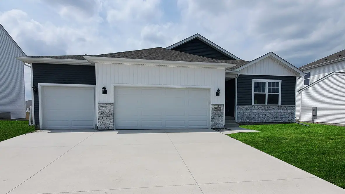 3631 Rueben Drive, Marion, IA 52302 - Image #1