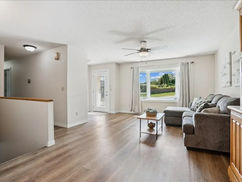 3430 Twin Lake View Dr Ne, North Liberty, IA 52317 - Image #3