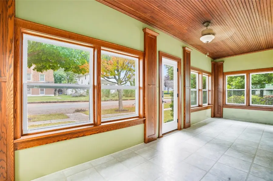 106 Prospect St Nw, Blairstown, IA 52209 - Image #3