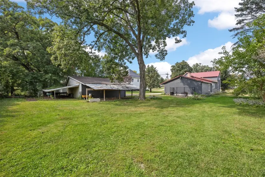 531 E Linn Street, Coggon, IA 52218 - Image #2