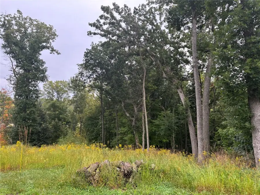 3055 Forrest Hill Court, Hiawatha, IA 52233 - Image #2