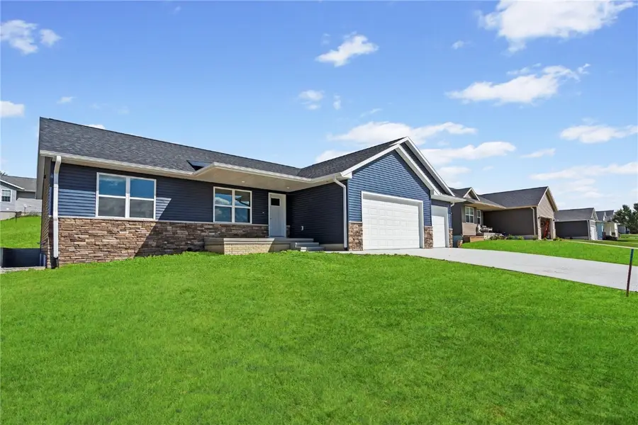 206 Endeavor Avenue, Urbana, IA 52345 - Image #3