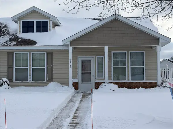 1407 Tower Lane Ne, Cedar Rapids, IA 52402