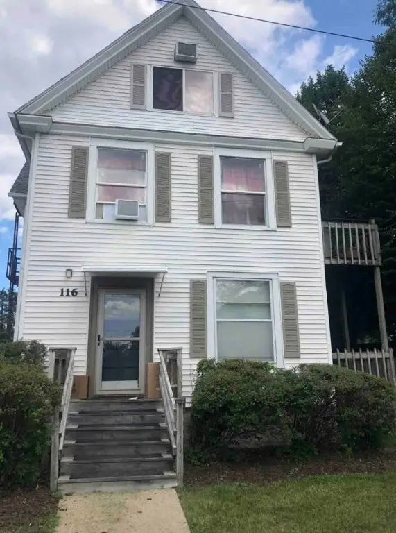 116 17th Street Ne, Cedar Rapids, IA 52402 - #1