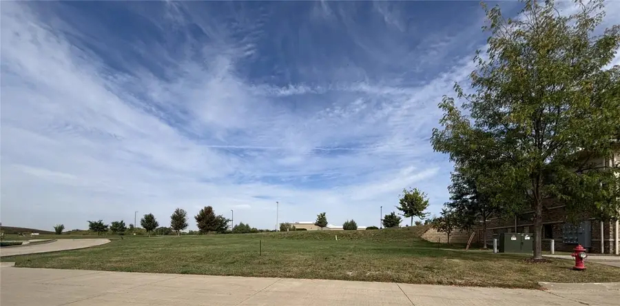 2856 Coral Court, Coralville, IA 52241 - Image #2