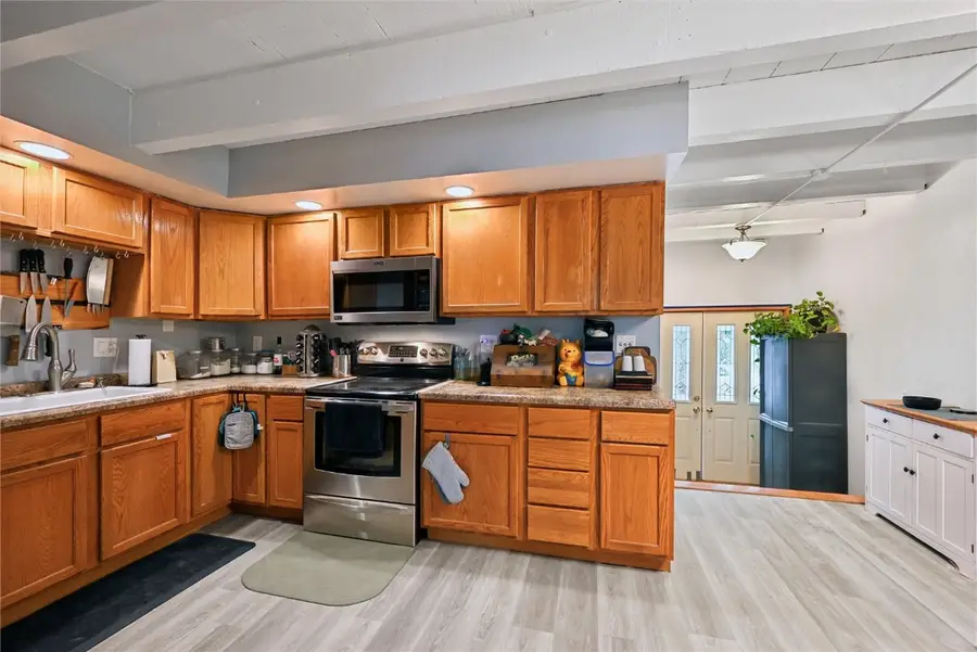 51 29th Avenue Drive Sw #11, Cedar Rapids, IA 52404 - Image #3