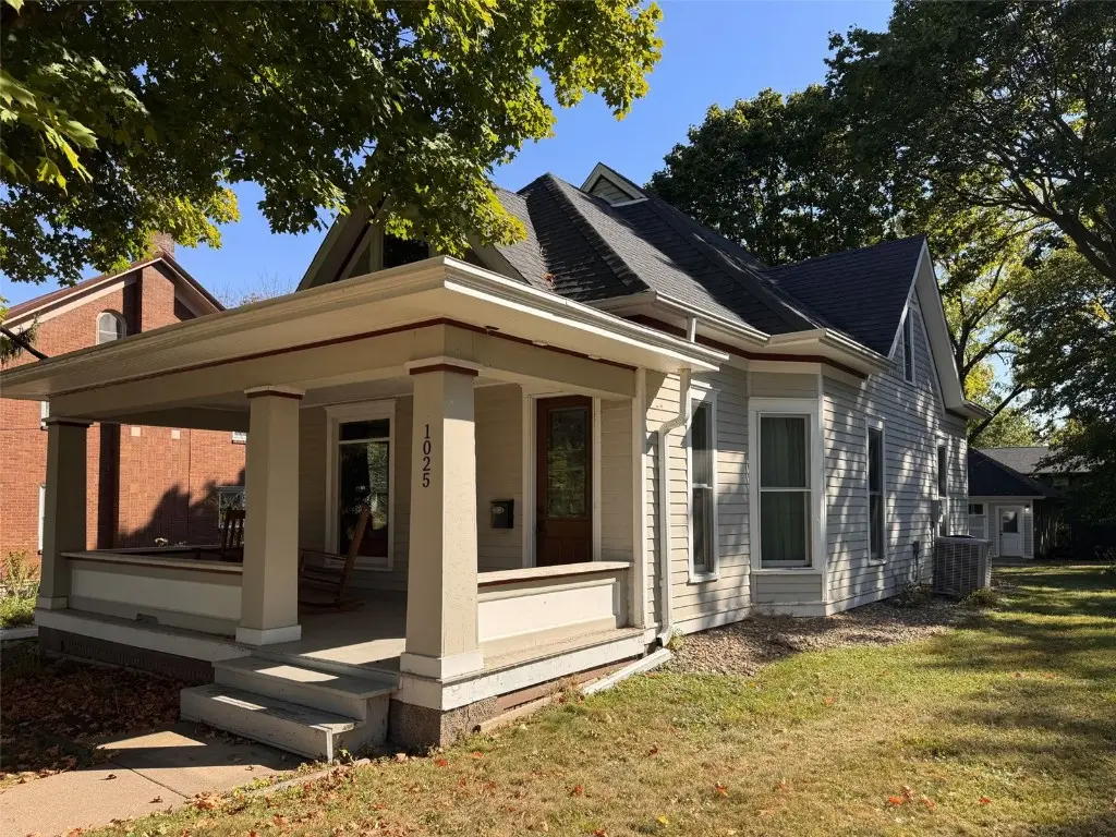 1025 E Burlington Street, Iowa City, IA 52240 - Image #1