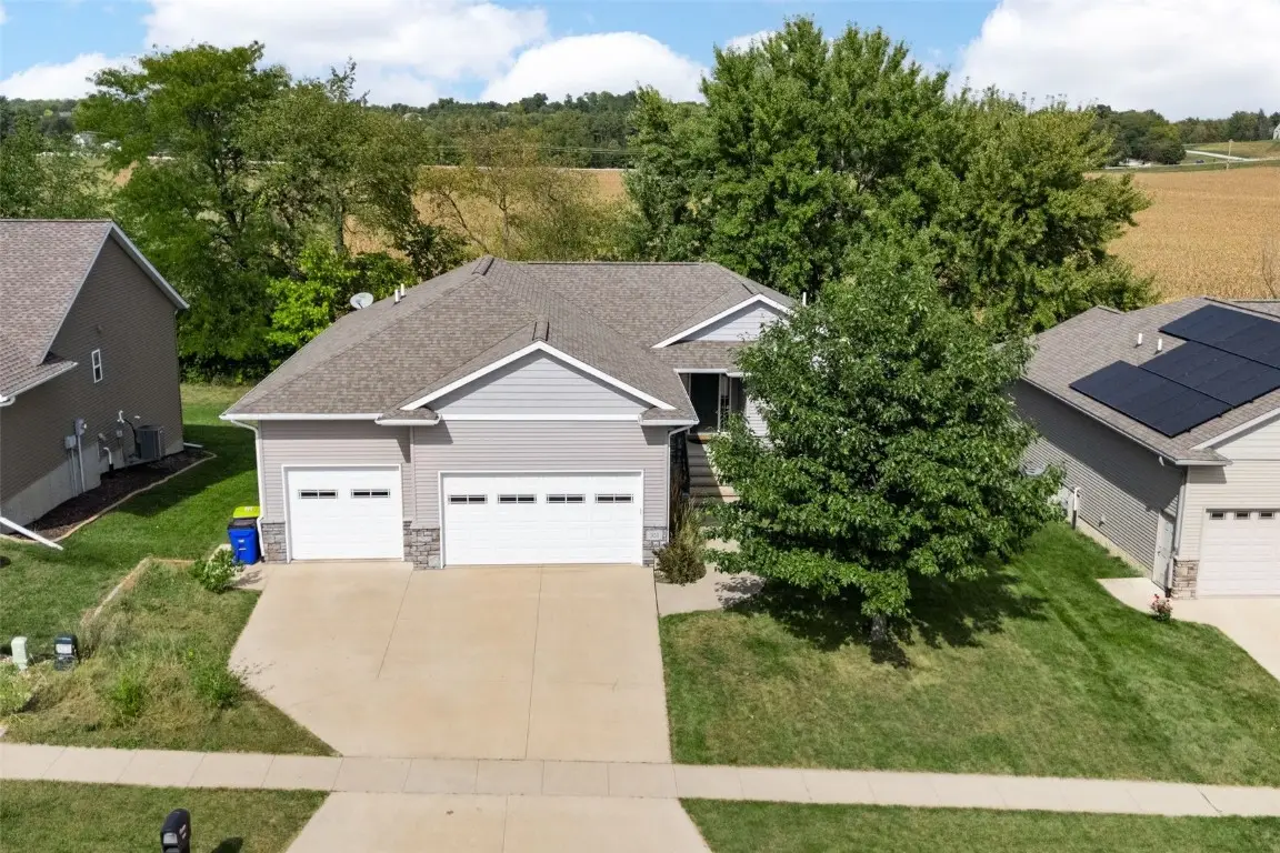 320 E Jefferson Street, North Liberty, IA 52317 - Image #1
