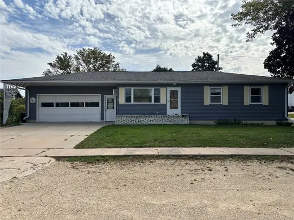 107 Mill Avenue, Springville, IA 52336