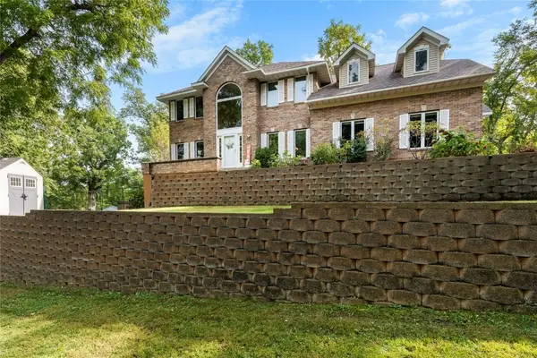 3256 Meadow Ridge Rd Ne, Solon, IA 52333