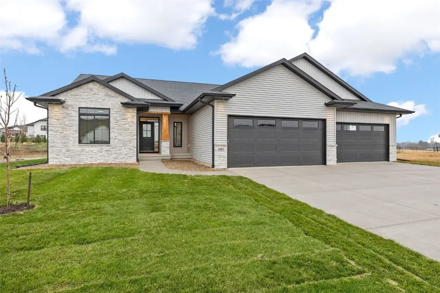 5321 Silver Rock Drive, Marion, IA 52302 - Image #2