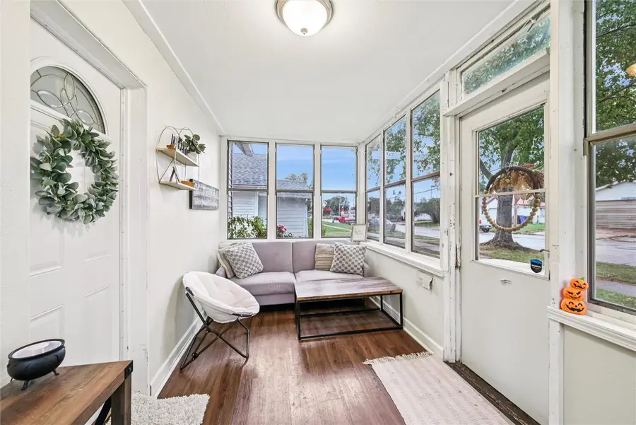 648 22nd Avenue Sw, Cedar Rapids, IA 52404 - #3