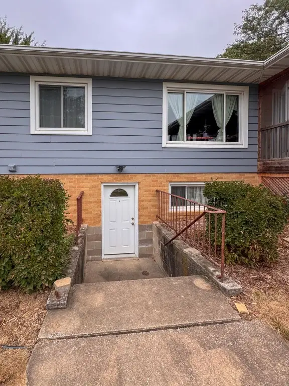 2727 Rochester Avenue, Iowa City, IA 52240 - Image #3