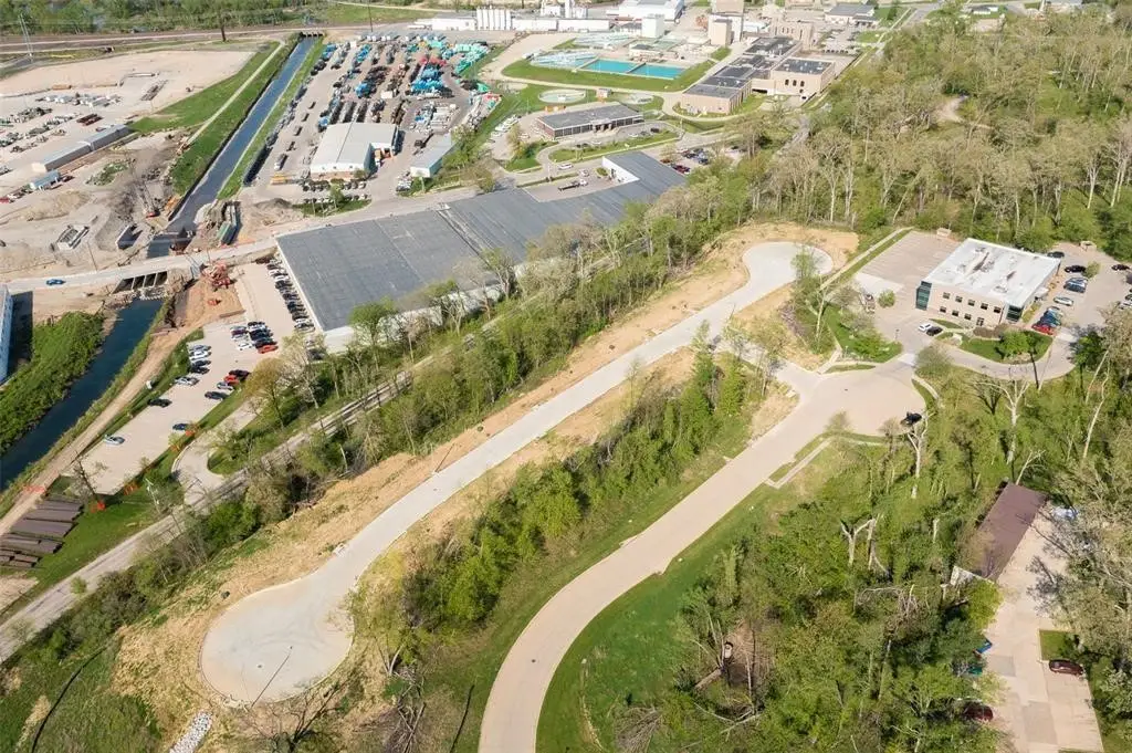 2219 Sierra Ne, Cedar Rapids, IA 52402 - Image #1