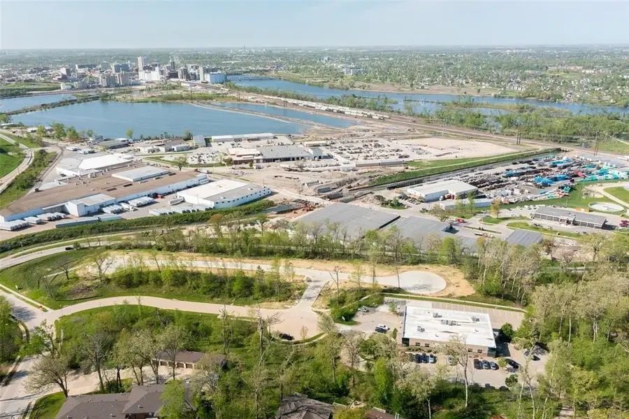 2116 Sierra Circle Ne, Cedar Rapids, IA 52402 - Image #3