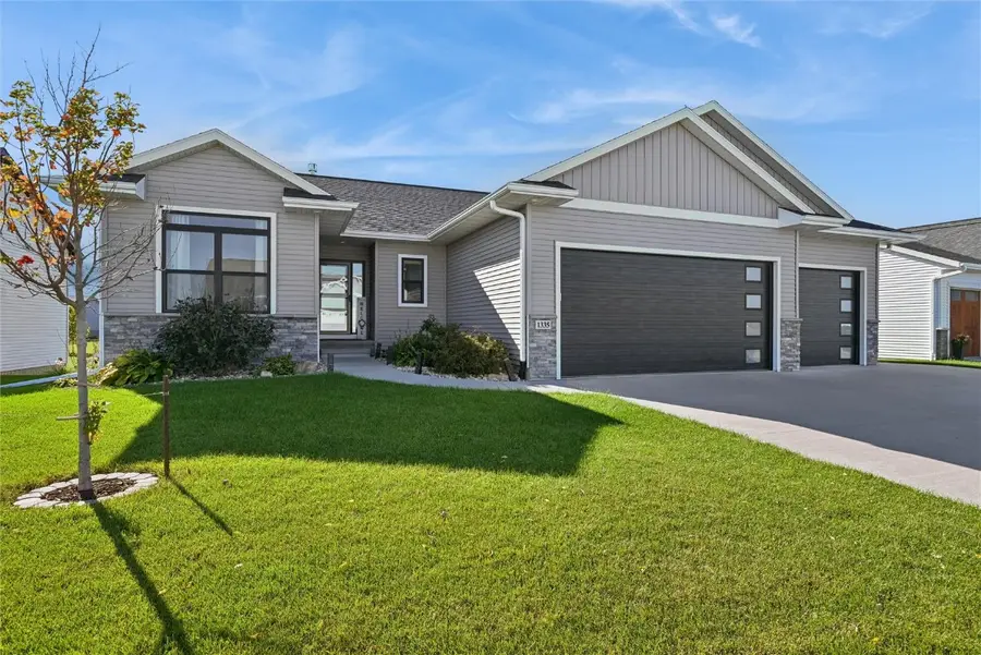 1335 Cedar Springs Drive, Marion, IA 52302 - Image #2