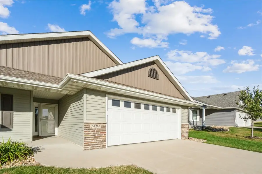3606 Bluebird Drive Sw, Cedar Rapids, IA 52404 - Image #2