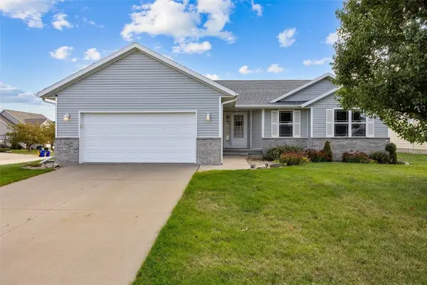 270 N Mckenzie Lane, North Liberty, IA 52317