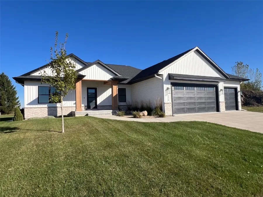 214 Williams Dr., Marion, IA 52302 - Image #3