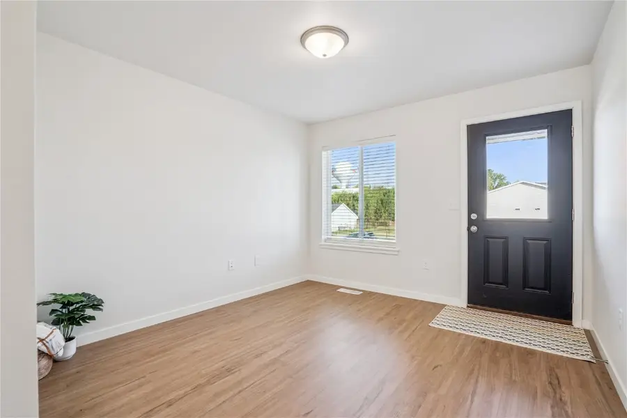 824 Nye Way, Coralville, IA 52241 - Image #3