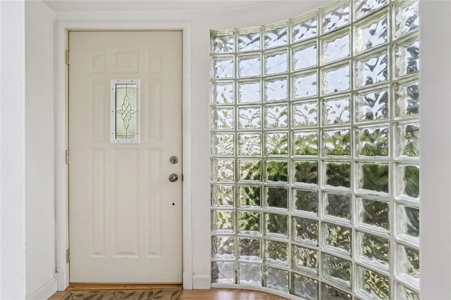 231 N Monroe St, Lisbon, IA 52253 - Image #3