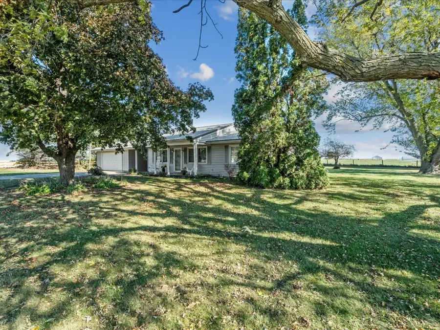 300 N Maple St, Stanwood, IA 52337 - Image #3