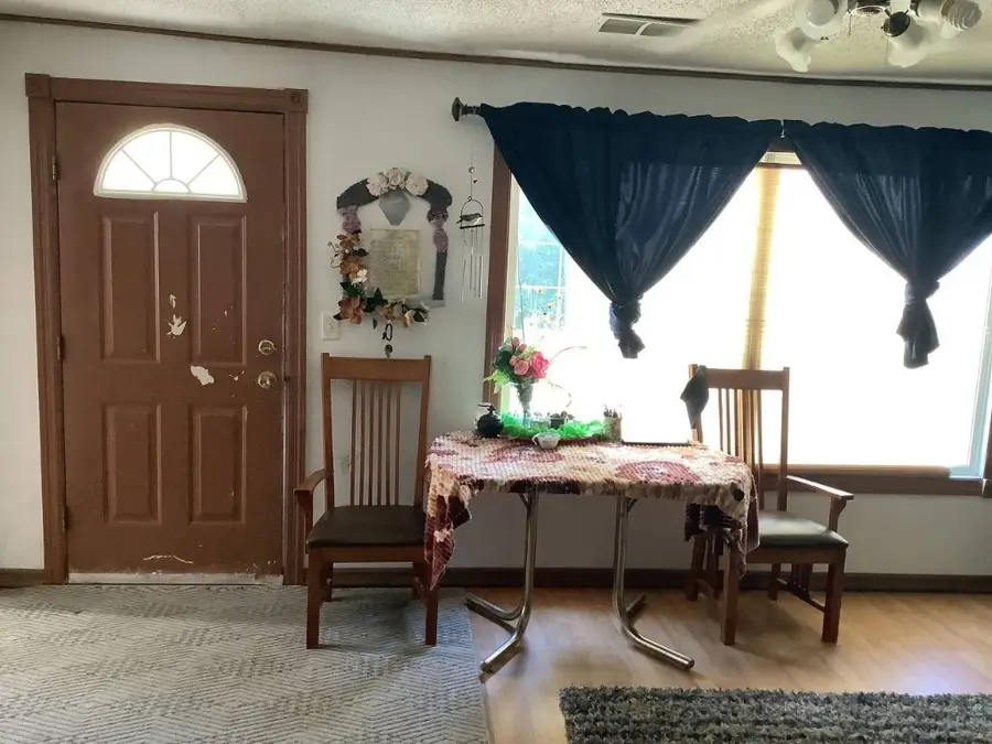 418 21st Street Ne, Cedar Rapids, IA 52402 - Image #2