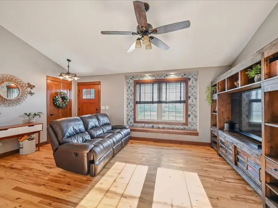 82 1st St Court, Atkins, IA 52206 - Image #3