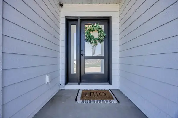 6720 Caldwell Lane Ne, Cedar Rapids, IA 52411 - Image #2