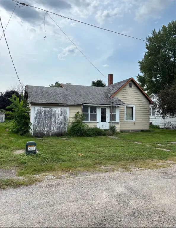 835 Howard Avenue, Marengo, IA 52301 - Image #1
