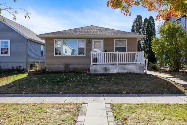 819 G Ave Nw, Cedar Rapids, IA 52405