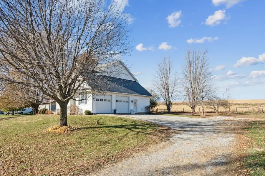 502 State St Nw, Oxford, IA 52322 - Image #3