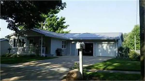 244 Arminda Avenue, Monticello, IA 52310
